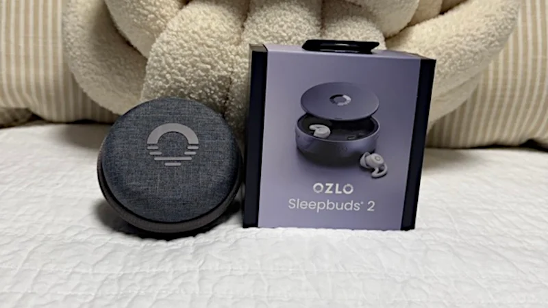 Ozlo Sleepbuds 2 With Case And Packaging