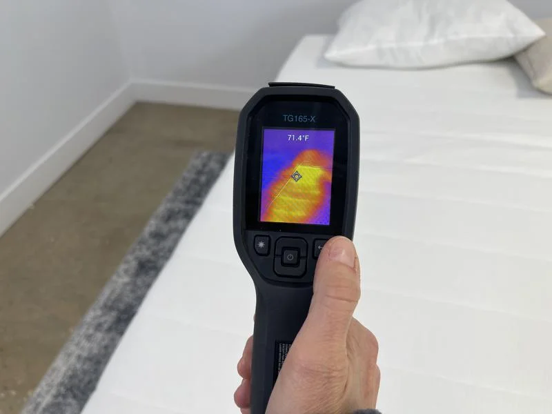 Thermal imaging of the Helix Dusk Mattress after being rested on