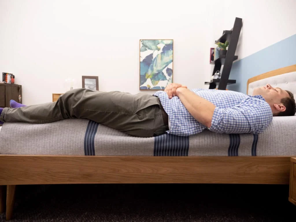 Side contour on the Serta iComfort Blue mattress