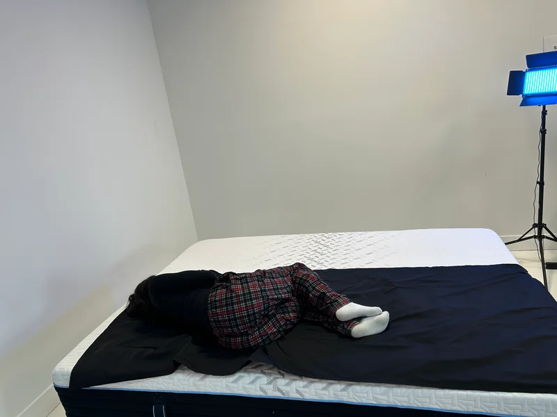 Testing side sleeping pressure relief on the Nectar Classic Hybrid
