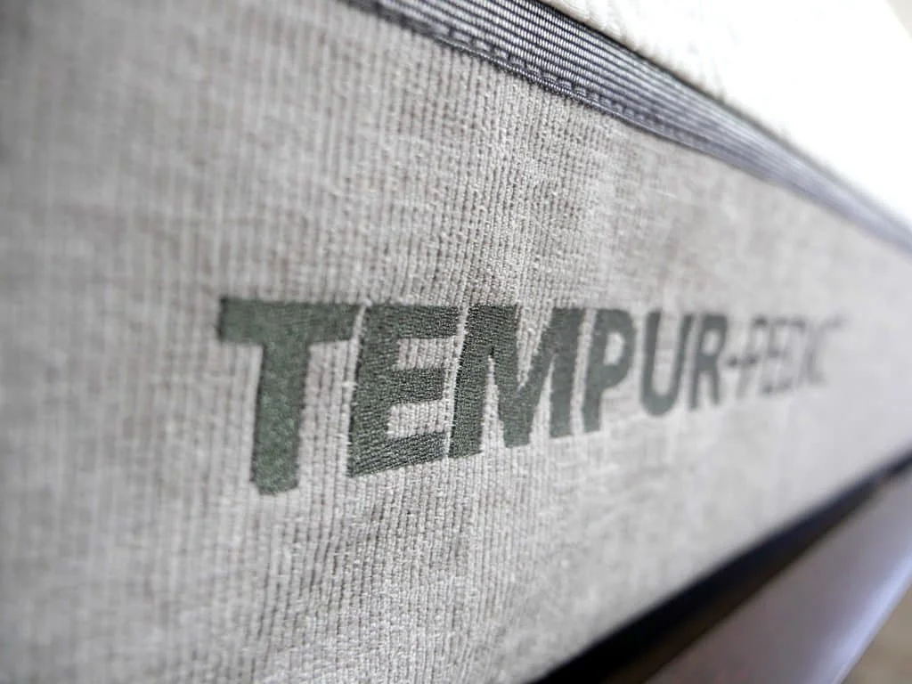 Tempurpedic Legacy mattress logo