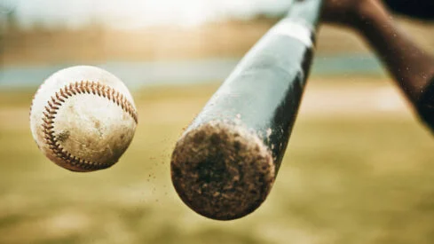 This Baseball Pitcherโs Game-Changing Secret? Getting 14 Hours of Sleep a Night