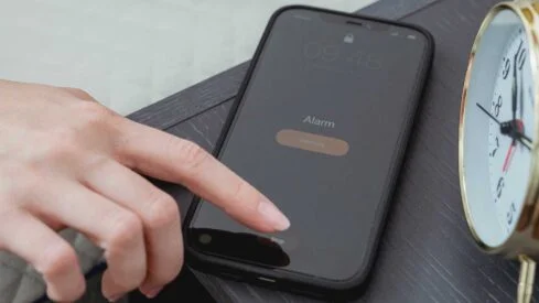 iPhone Users Say Their Alarms Arenโt Going Off In the Morning