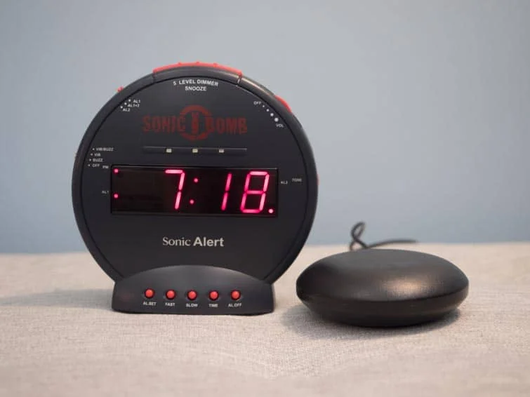 sonic bomb alarm clock