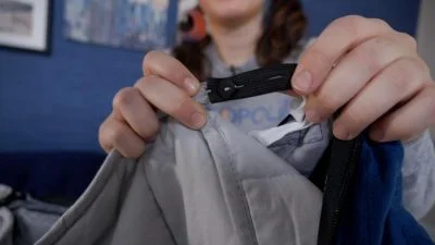 gravity blanket button