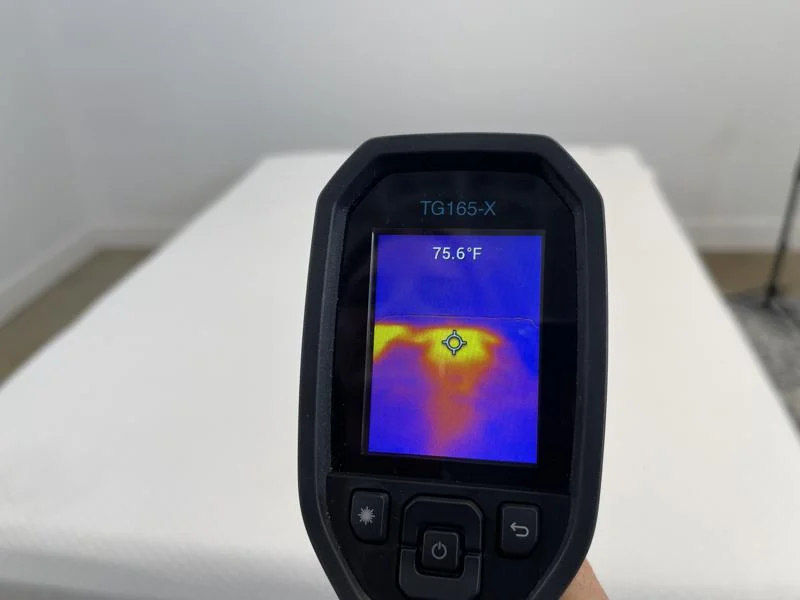 Thermal imaging of the Nolah Original AF Mattress after being slept on by one of our product testers.
