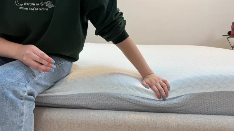 Edge support on the Zinus Green Tea Memory Foam Mattress