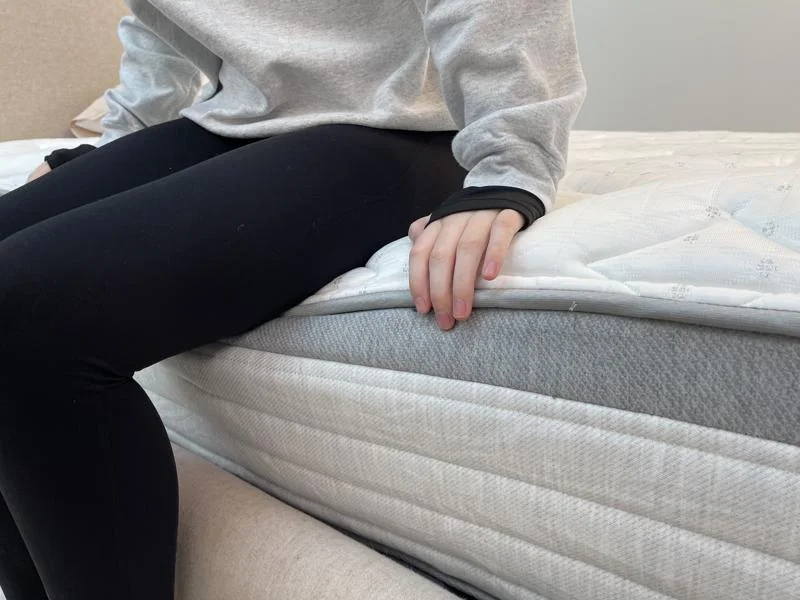 Seated edge support test on the Helix Plus Mattress