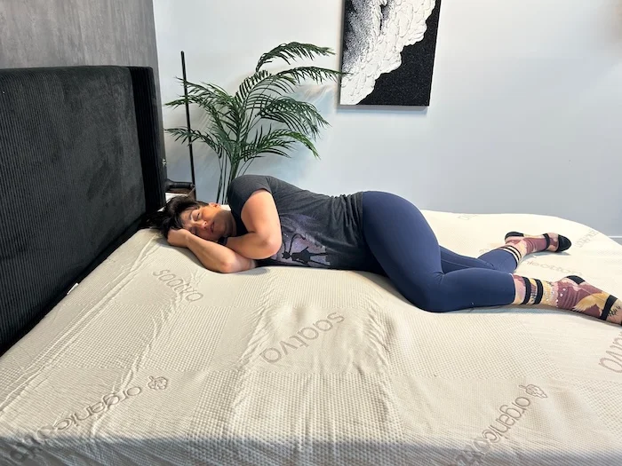 laying on saatva graphite topper