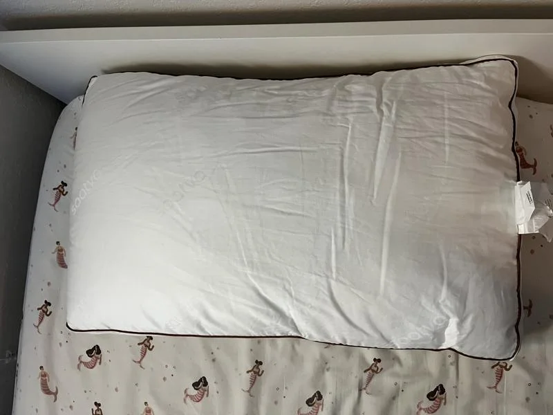 Front view of the Saatva Latex Pillow