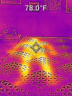The Sleepy's Hybrid's surface temperature after laying down on it.