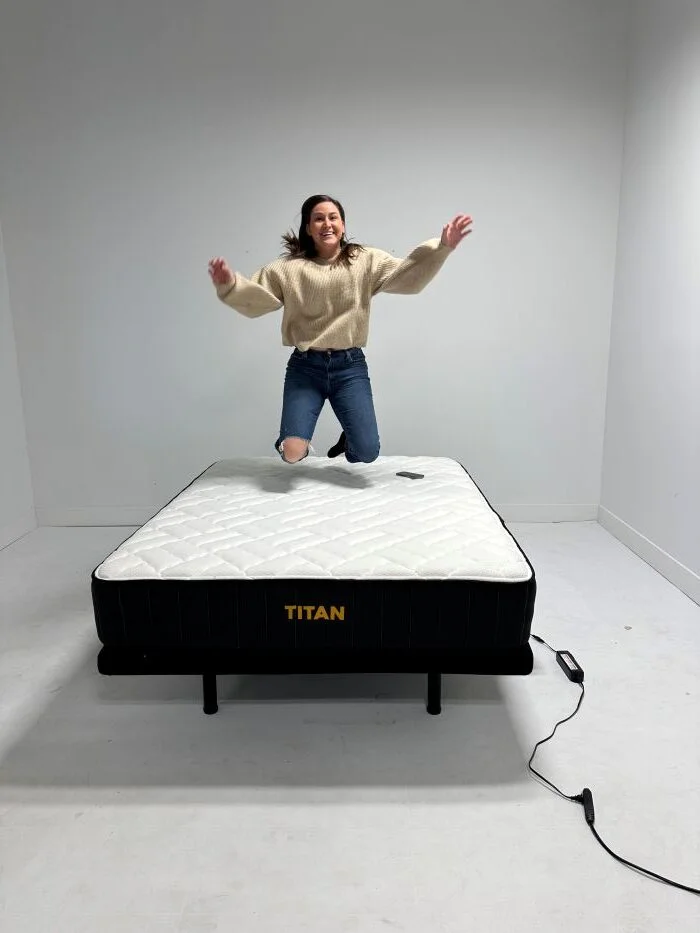 Noise testing of the Titan Plus mattress