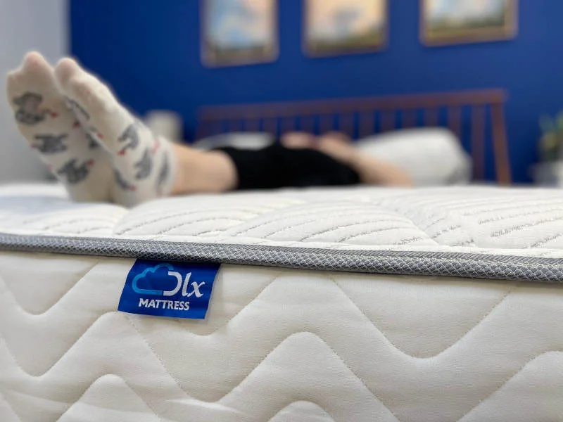 Close-up of the tag on a DLX Classic mattress