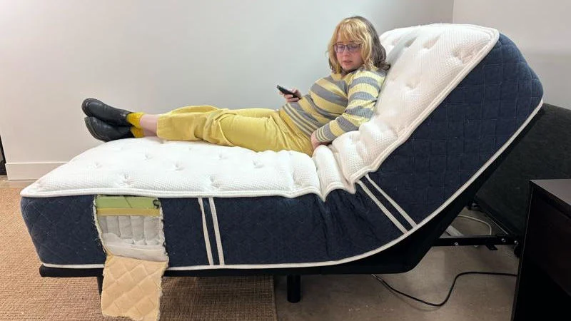 Testing the Brooklyn Bedding Signature Hybrid on an adjustable bed.