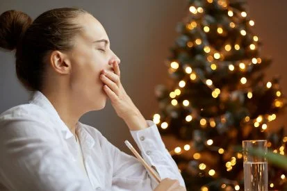 5 Common Holiday Sleep Problems โ Solved