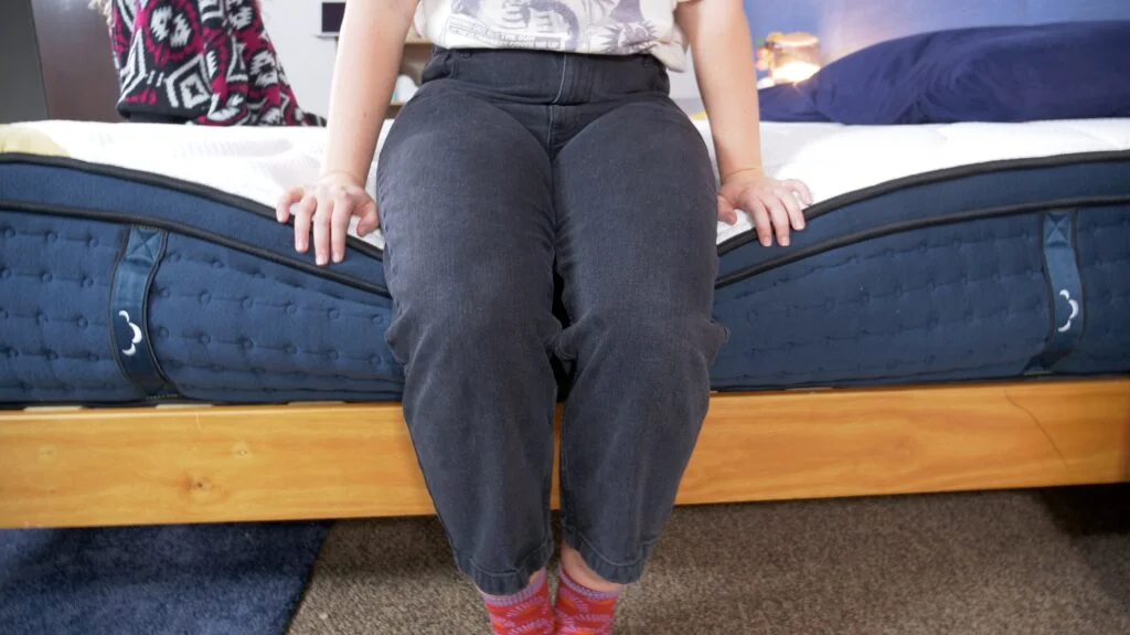 dreamcloud premier rest memory foam edge support