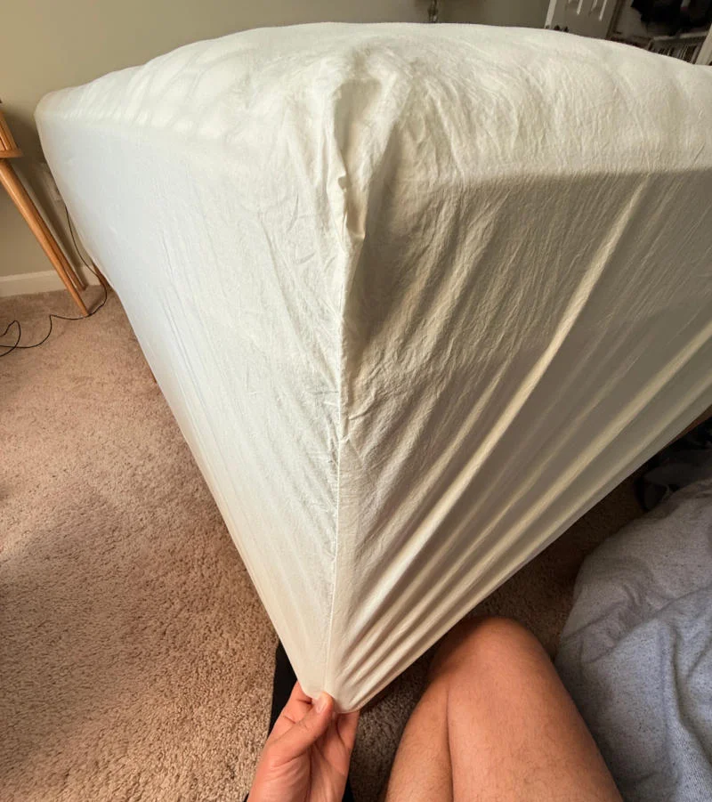 Corner fitment of Quince Percale Sheets