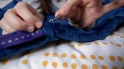 gravity blanket zipper