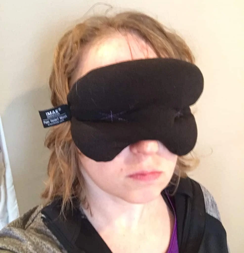 Imak Pain Relief Mask Wearing