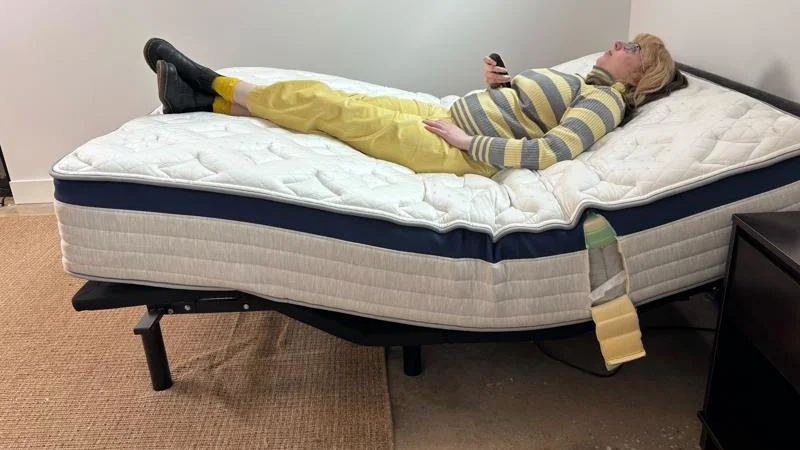 Testing the Helix Midnight Mattress on an adjustable bed.