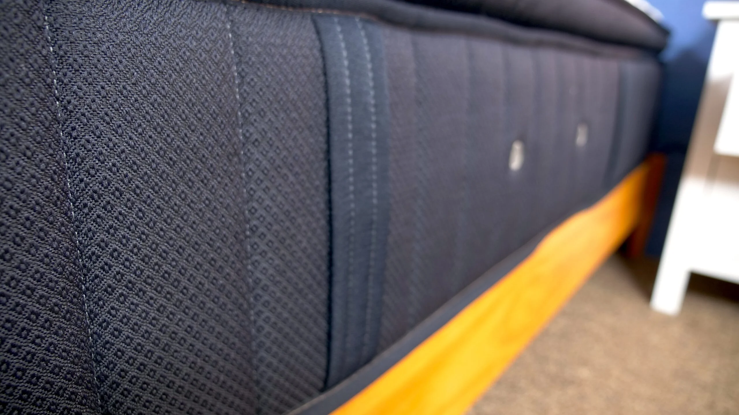 Moving handles and AirVent System on the Stearns & Foster Kirkland Signature Lakeridge Mattress