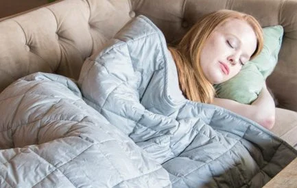 Are Weighted Blankets Better Than Melatonin at Helping You Sleep? Hereโs the Science Behind How They Work
