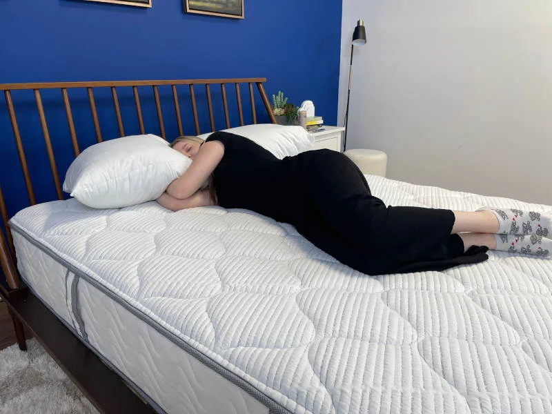 Side sleeping tester on a DLX Classic