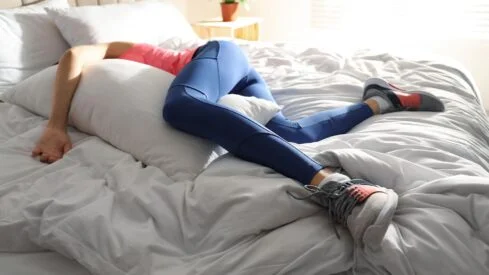 Are โOutside Clothesโ Really Too Dirty to Wear in Bed?