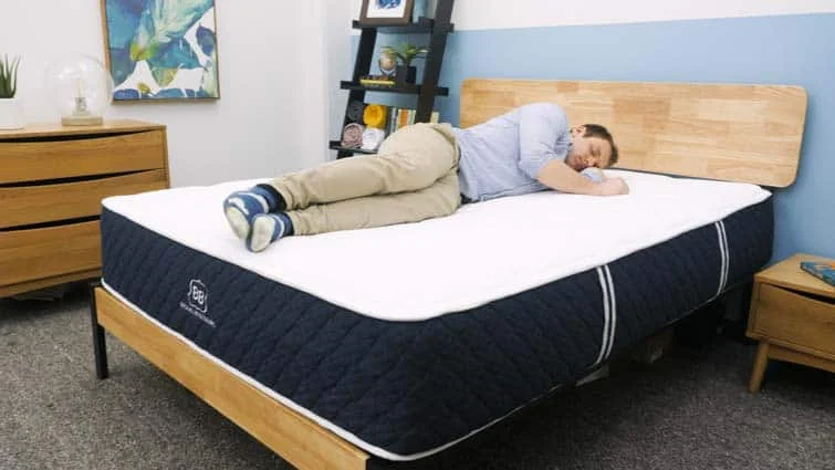 Brooklyn Signature Side Lay