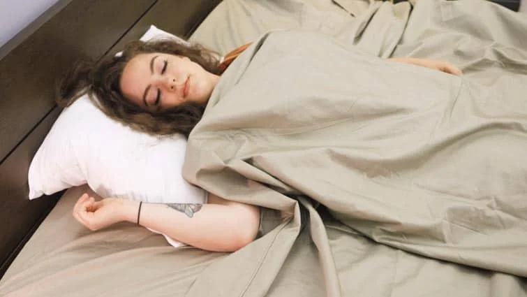 one fresh pillow back