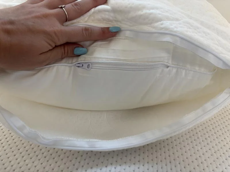 Looking under the cover of The Puffin Pillow by Lagoon