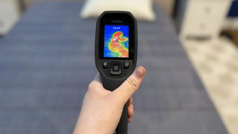 Thermal imaging of the Brooklyn Bedding CopperFlex mattress after being rested on