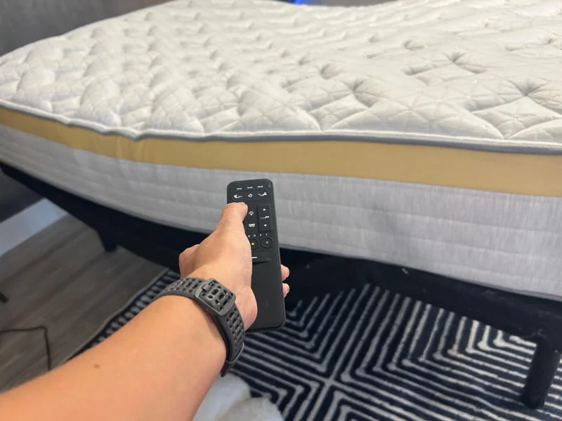 Using the remote for a Helix Adjustable Base