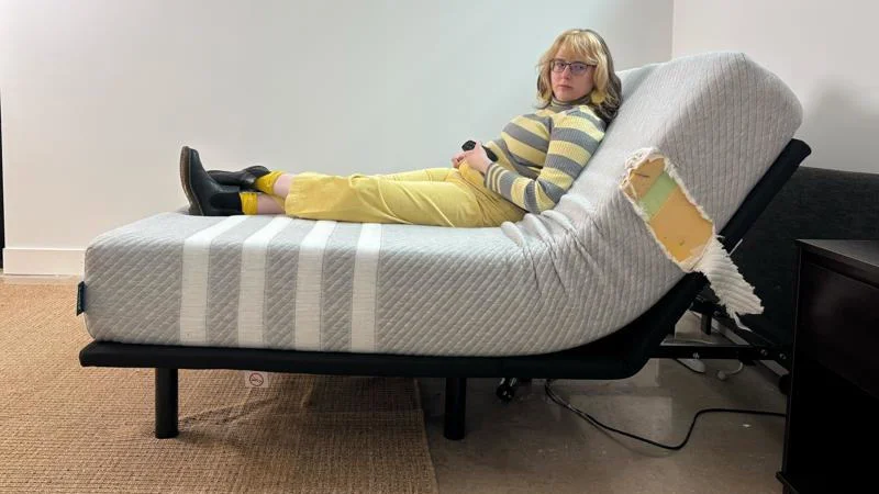 Testing the Leesa Original Hybrid Mattress on an adjustable bed.