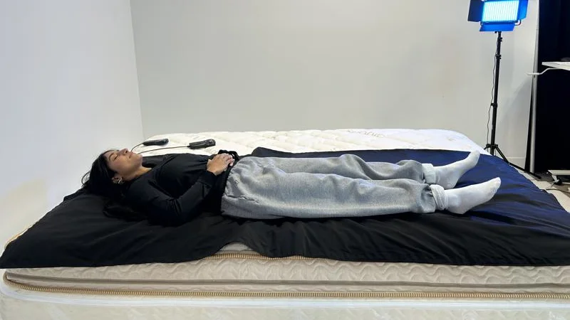 Generating pressure map of a lightweight back sleeper on the Saatva Solaire Mattress