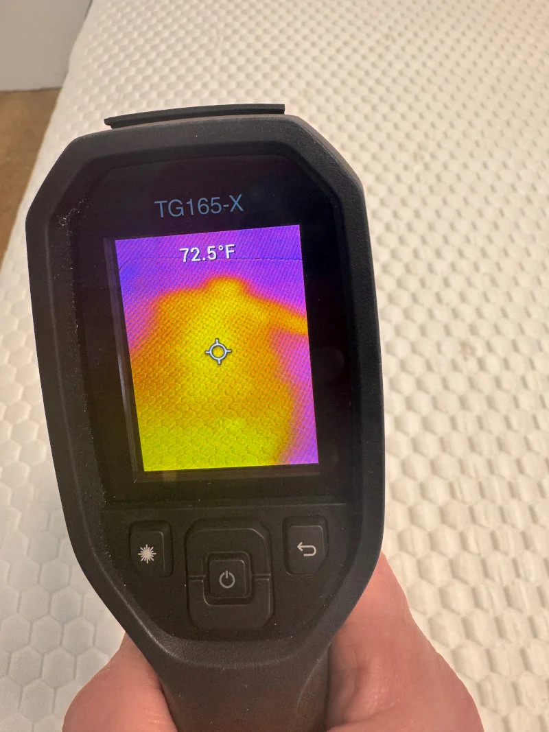 Thermal imaging of the Brooklyn Bedding Aurora Luxe Mattress after being slept on by our tester