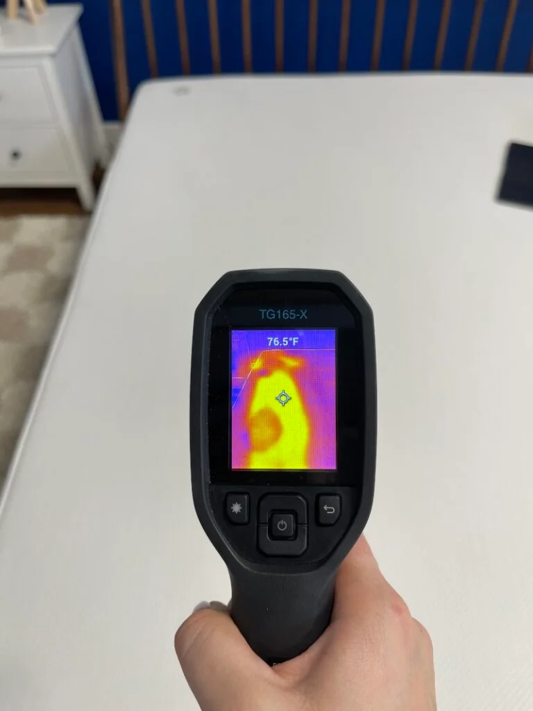 A thermal image of a Boring Hybrid Mattress