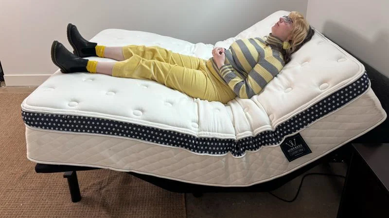 Testing the WinkBed Mattress on an adjustable bed.