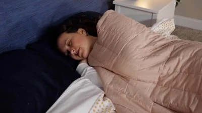casper weighted blanket side
