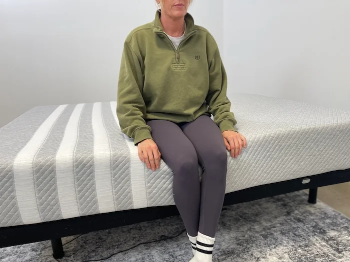 Leesa Original edge support